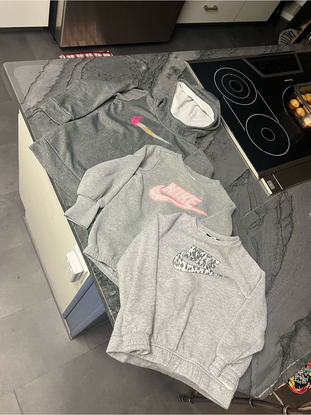 Nike Kids' Grey Sweatshirts with Logo - Grey/Pink Options